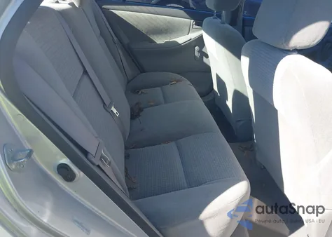 2005 Toyota Corolla Ce z USA, uszkodzony, nr VIN 1NXBR32EX5Z414018